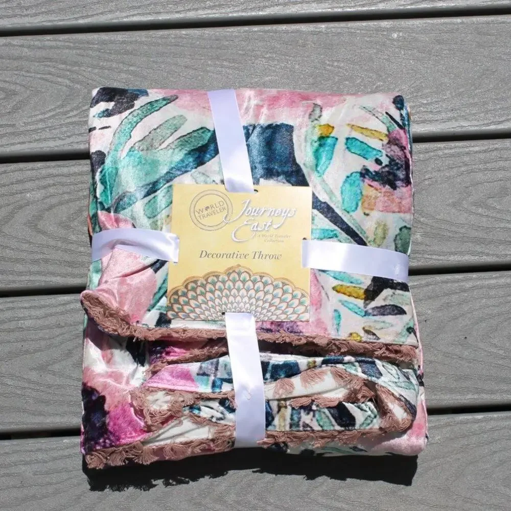 Boho Floral Throw Blanket Abstract Watercolor Fringe Tassels Size: 50in X 60in